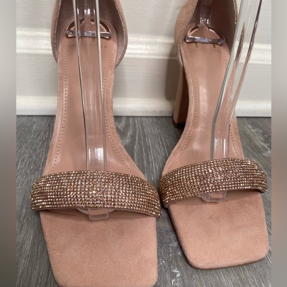 NEW Marc Fisher Angelo Ankle Strap Heels with Rhinestones Suede Size 7.5 - Picture 12 of 17